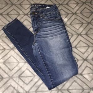 American Eagle Hi-Rise Jegging
